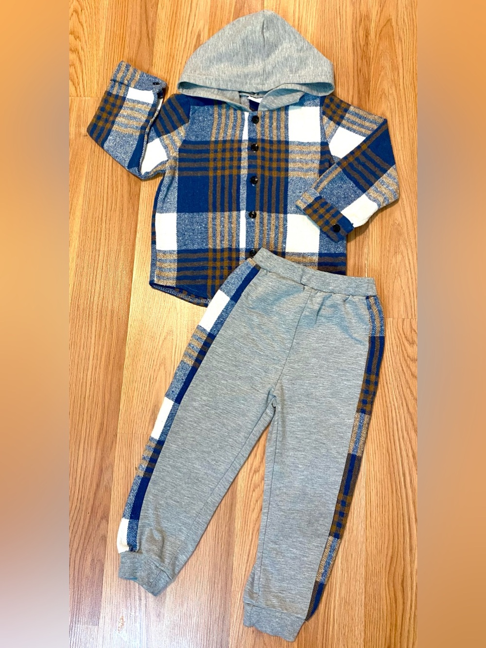 🍁BOYS 2 PIECE MATCHING SET! 3-4YEARS FLANNEL PLAID JACKET W HOOD AND SWEATPANTS